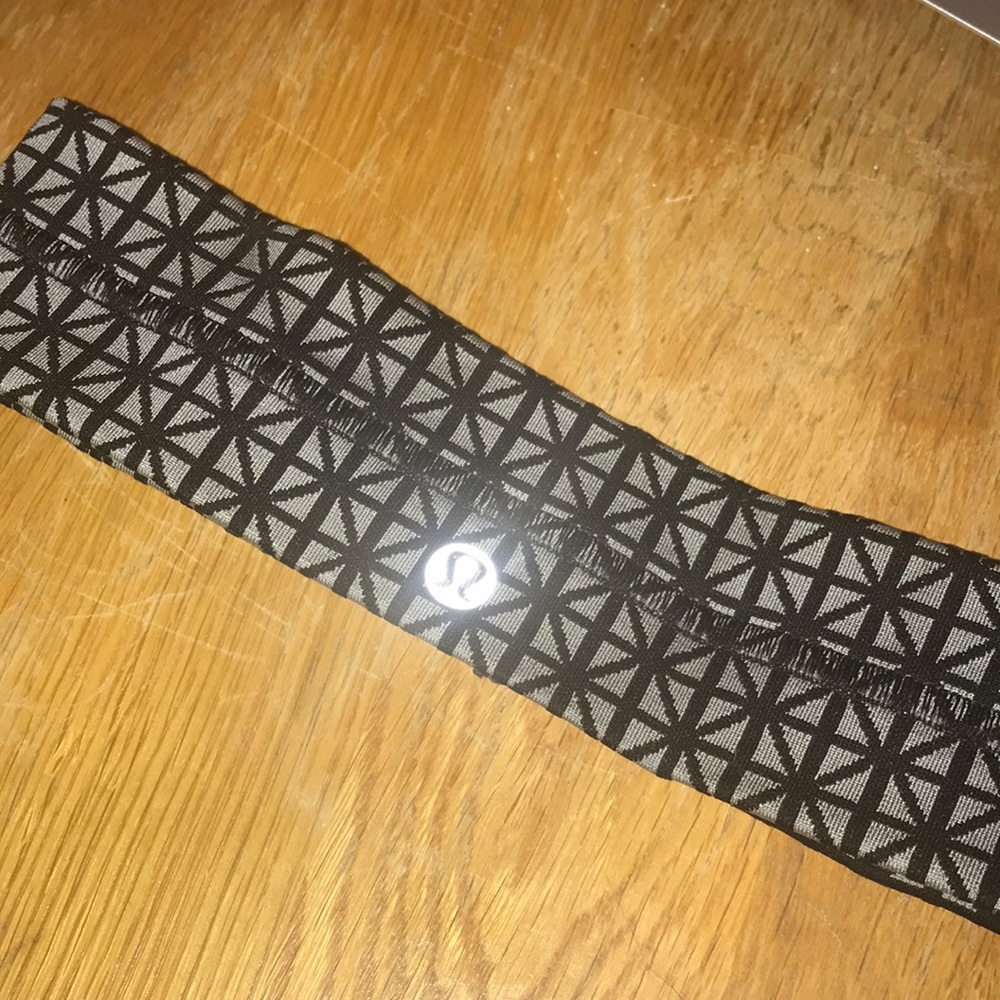Lululemon headband